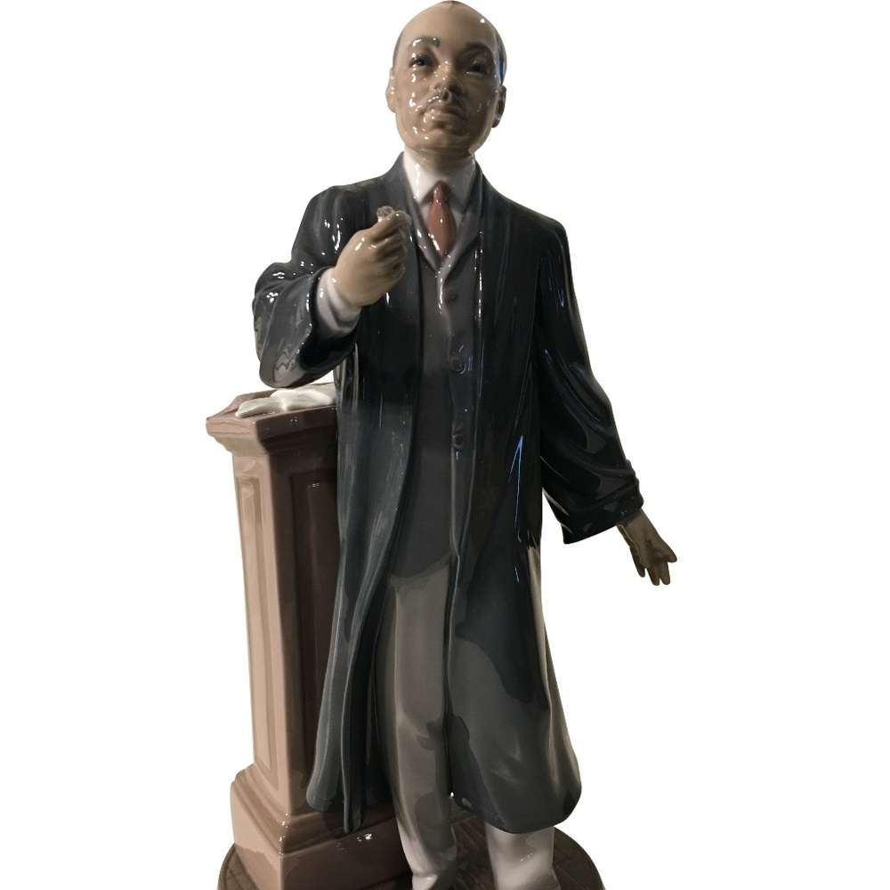 LLADRO SUNDAY SERMON